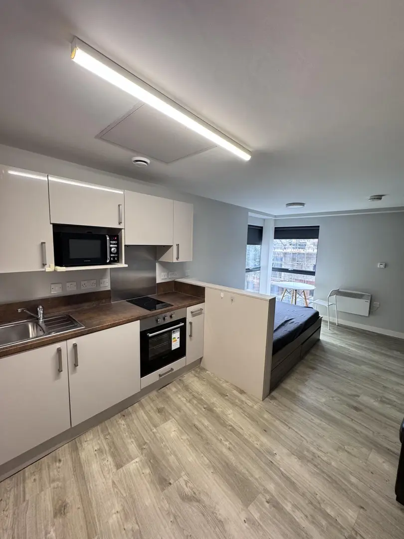 华威大学26fall住27㎡的studio，200pw就够