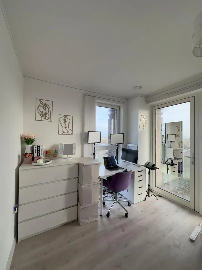 伦敦急转➗1b1b300+pw可双人