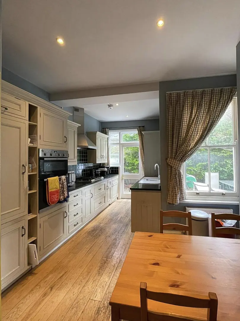 伦敦一区急➗1b1b 300🉑小刀