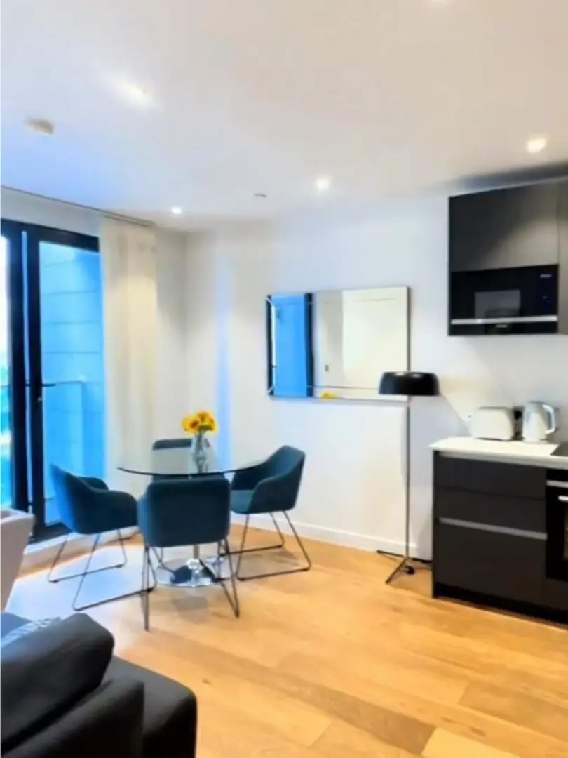 Aldgate 高层一居室谁不喜欢