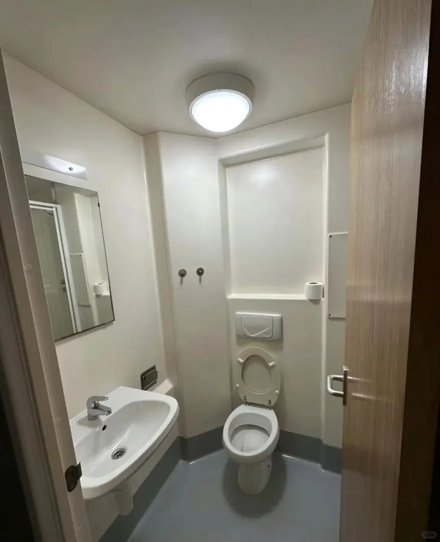 ucl主校区40周短租公寓拼室友～人均300+