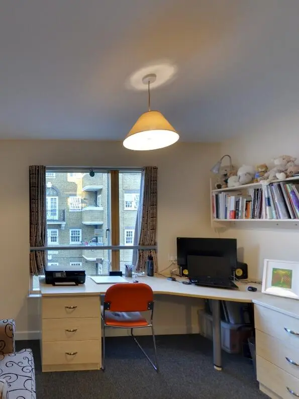 倫敦ucl附近的studio 26fall誠心出