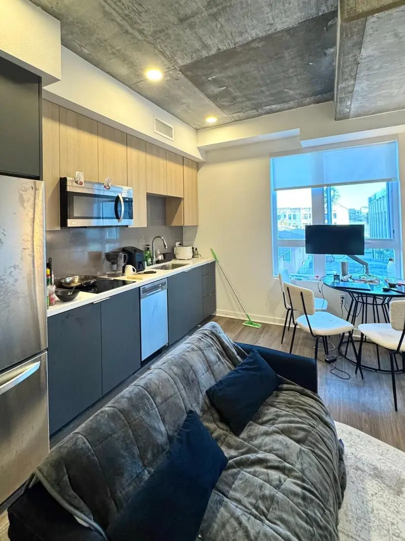 布里斯托转租带洗衣机的studio｜包bills