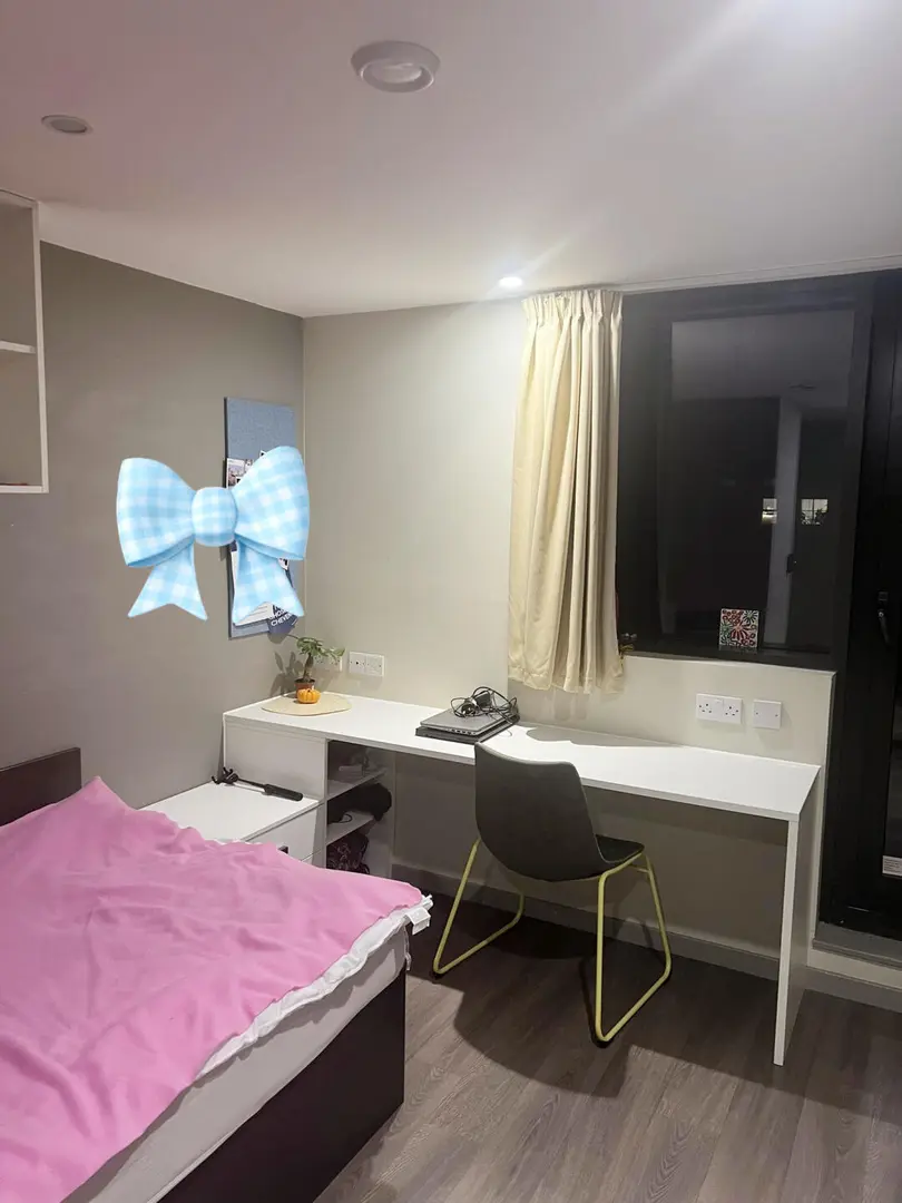 UCL拼室友，200+包bills