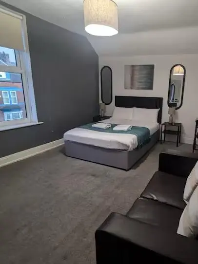 紐卡斯爾ensuite轉租，10min到校🚶