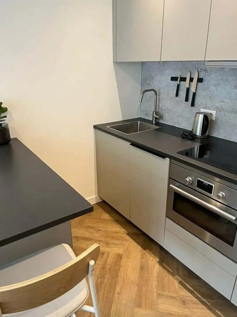 布里斯托 急转带洗衣机的studio and包bills