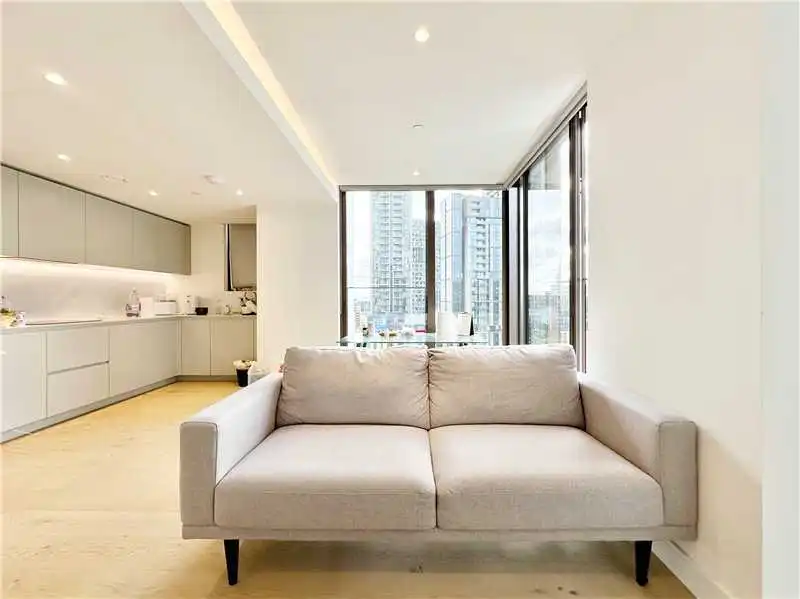 急出精装高端公寓 ，可直接拎包入住‼️