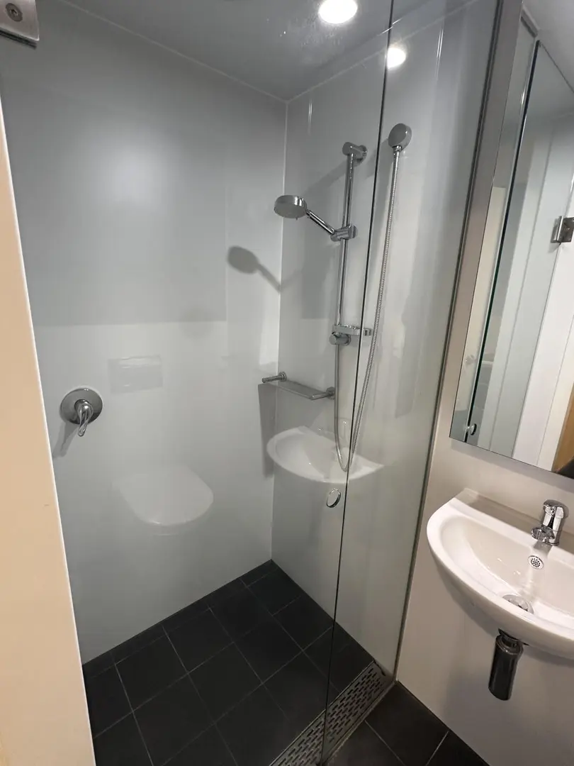 利兹189pw拿下studio｜🚶到学校