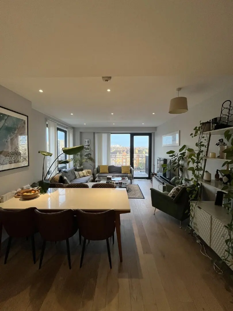 伦敦Algate 有人接手这间漂亮1b1b吗 好价