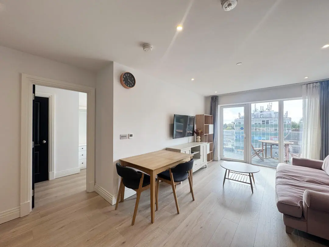 伦敦｜转租一间1b1b