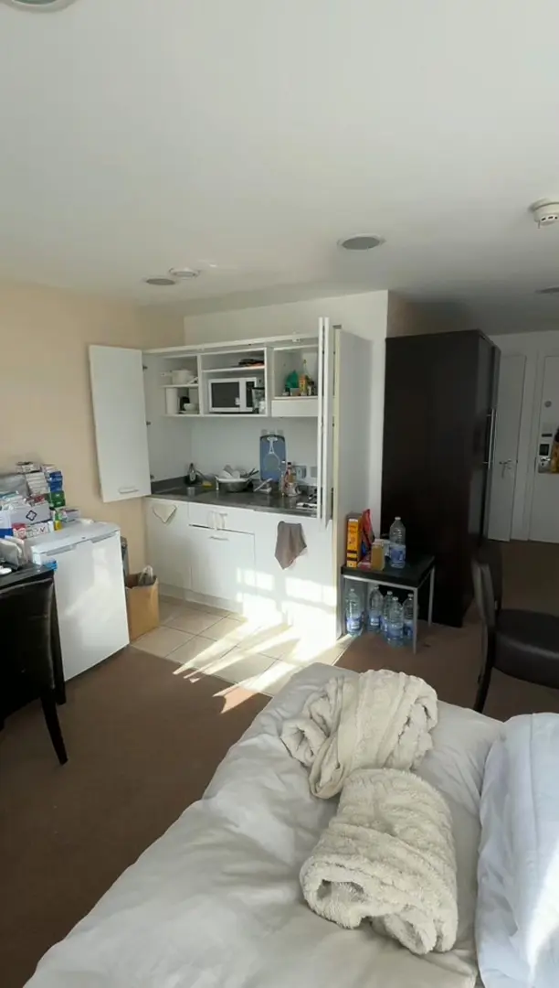 🇬🇧步行到UCL-10分钟公寓room tour～