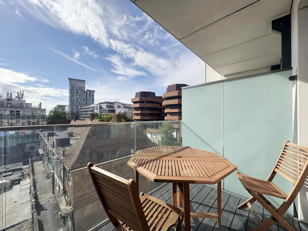 伦敦｜转租一间1b1b