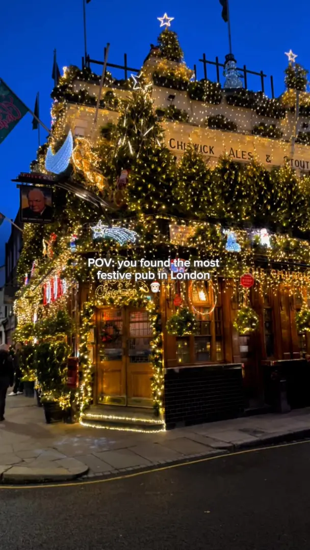 📍🎄丘吉尔武器酒吧