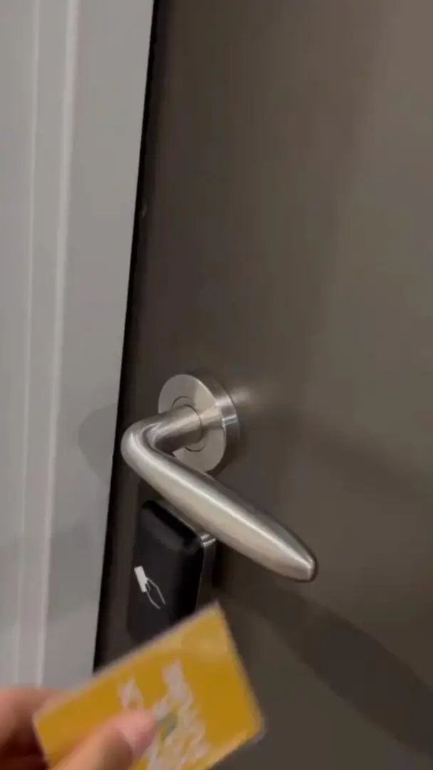 杜伦市中心爆火公寓