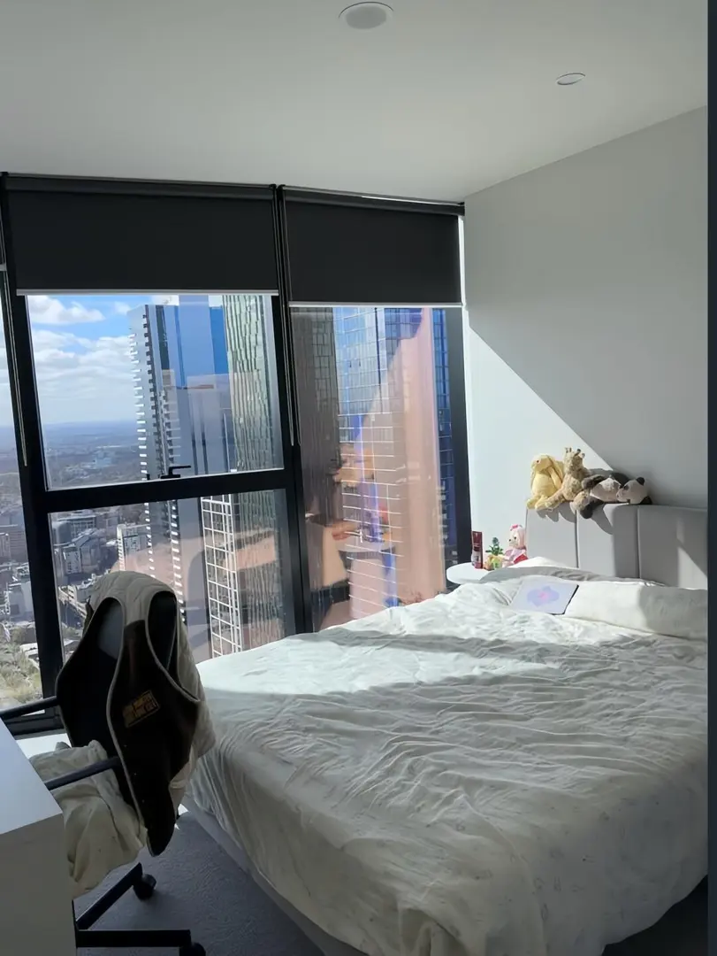 墨尔本情侣分手，4xx带家具转一间1b