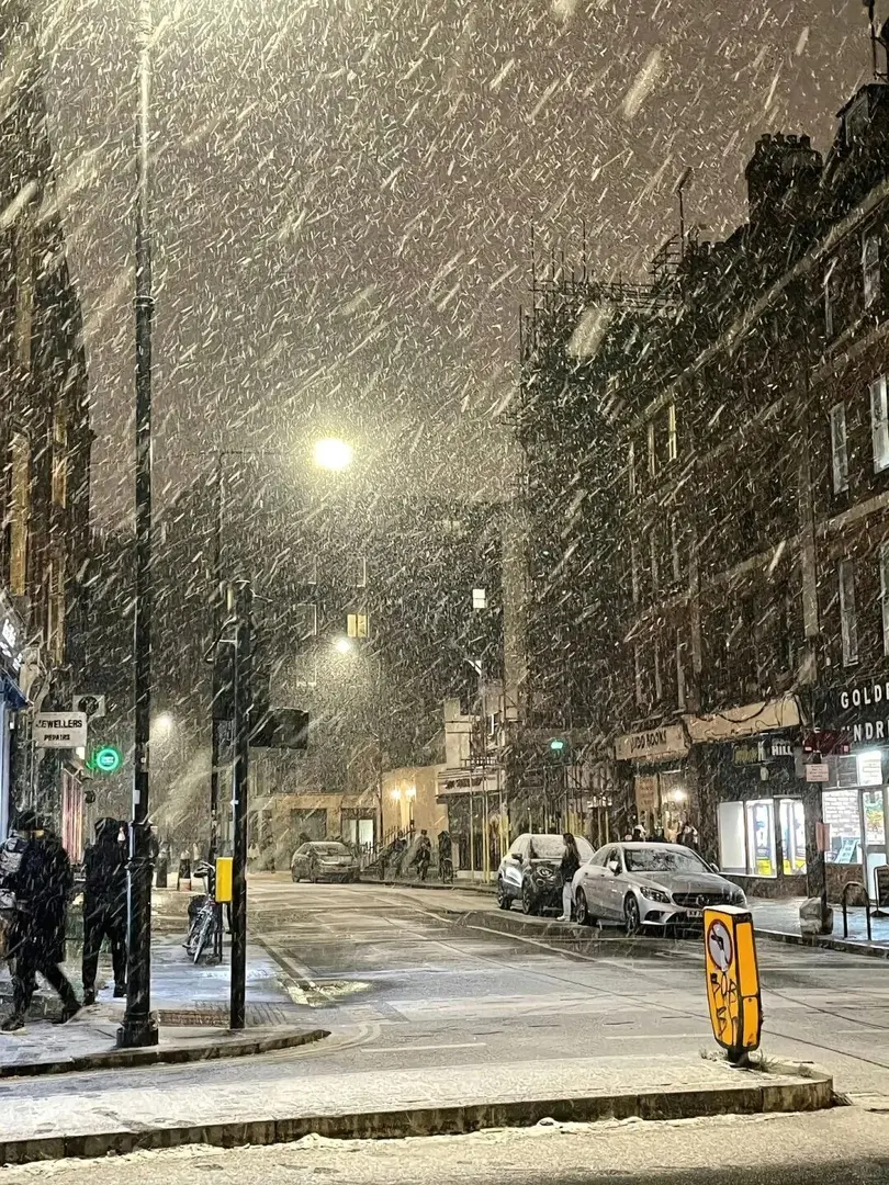 London🇬🇧  下雪的伦敦有点美哦