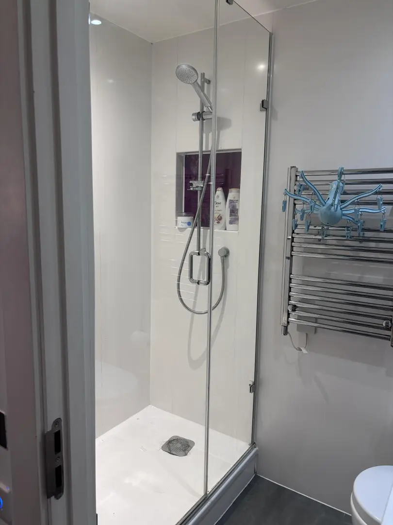 伦敦一区精致小窝3xx就能拿下，还包bill