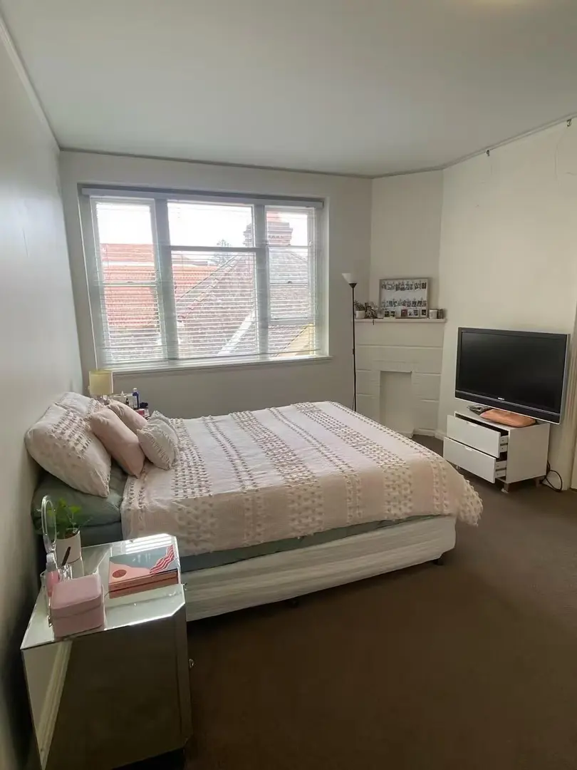 紐卡斯爾急➗自住1b1b 包bills 家具