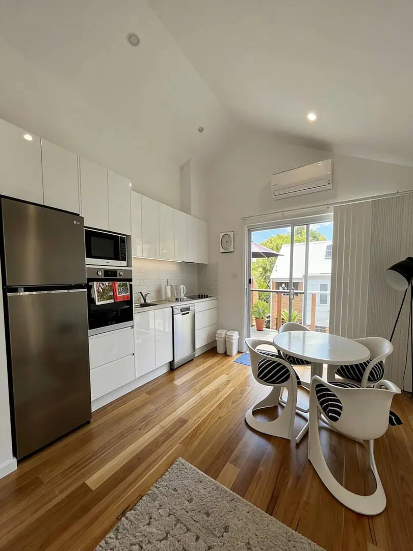 紐卡斯爾急➗自住1b1b 包bills 家具