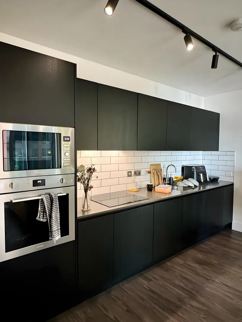 伦敦帮爸妈转Kingscross的1b1b，带洗碗机~