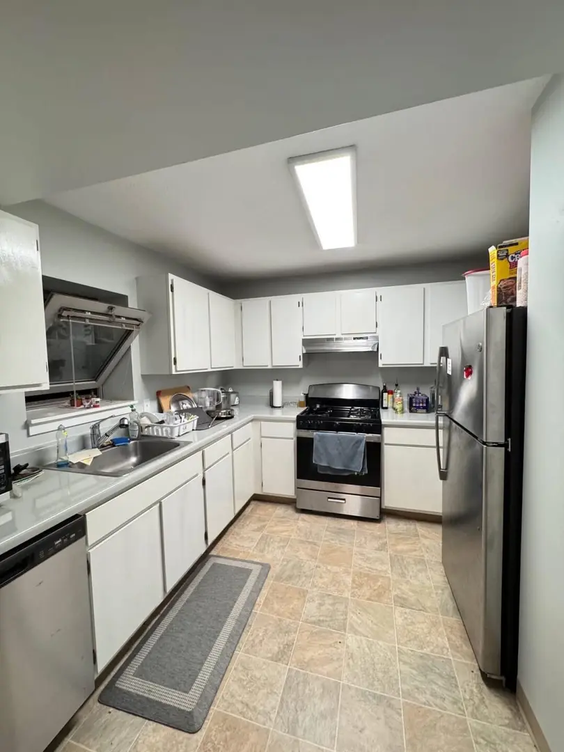 波士顿有人接手这间漂亮1b1b吗 好价带洗烘