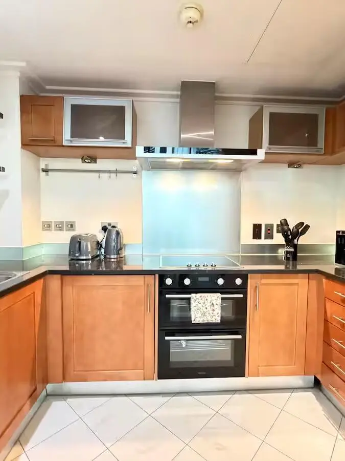 伦敦➗个人住大落地窗1b1b｜300ppw，可🔪