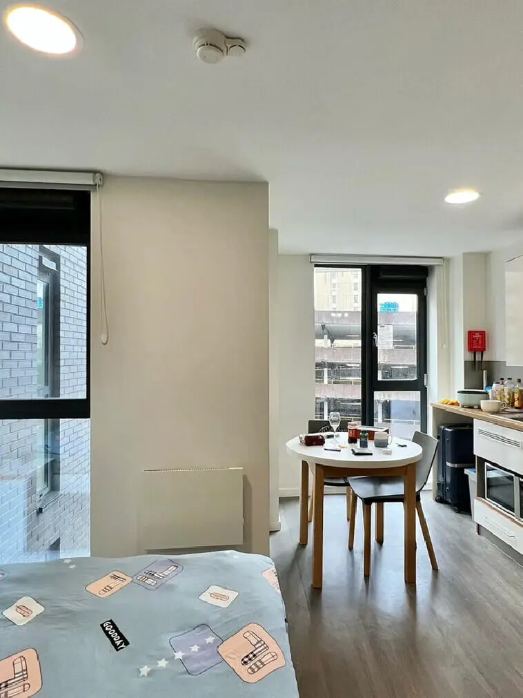 布里斯托市中心高端公寓