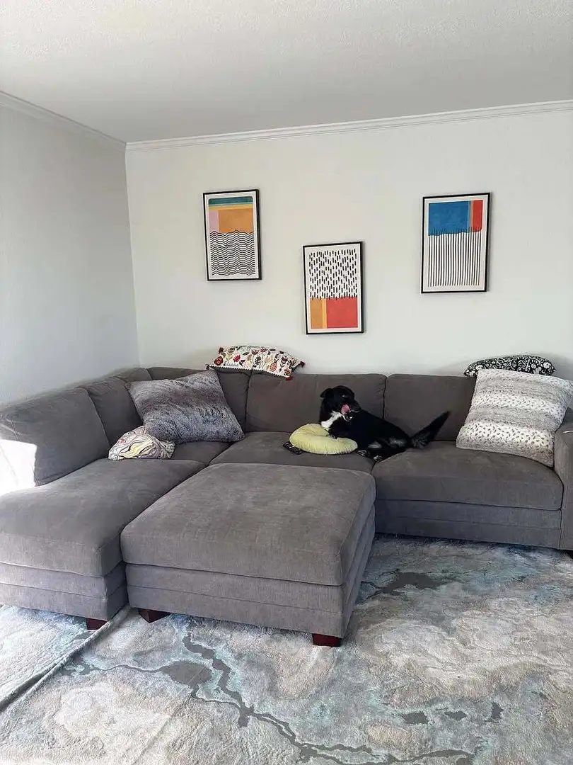 伦敦金丝雀码头急转300的1b1b 带小院包bill