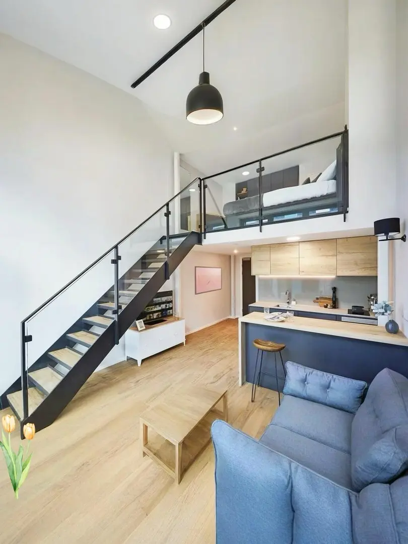 利兹近学校包bill的loft，200多还包早餐