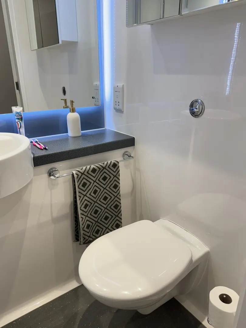 考文垂200能住的studio，包bill近华威大学