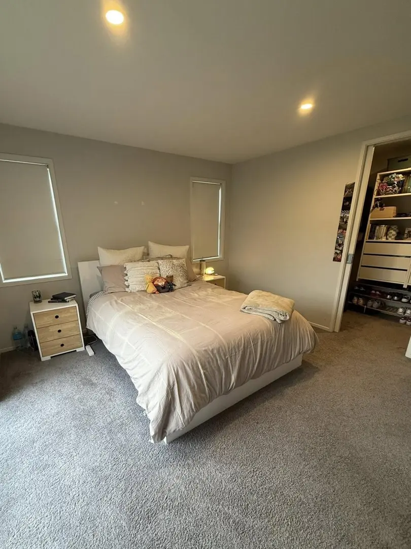 利兹回国转租一间1B1B🚶到校🉑️短租