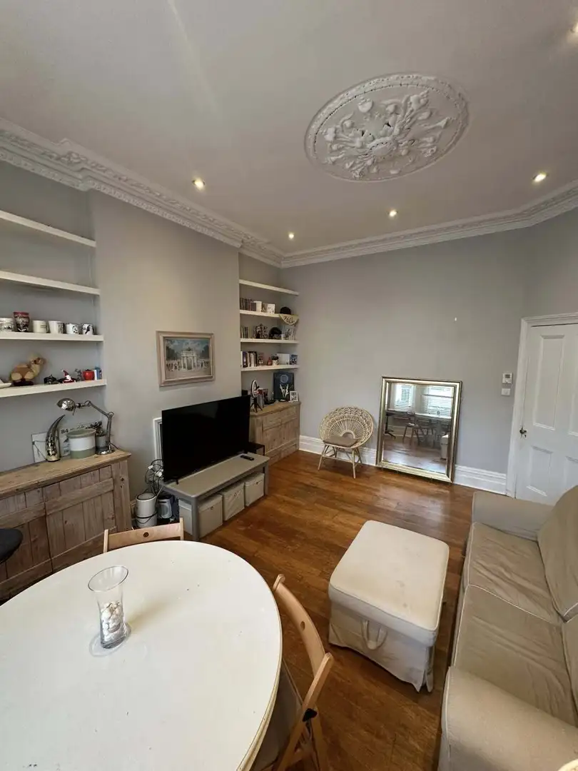 倫敦vauxhall 2b2b轉租🇬🇧235pw包bill