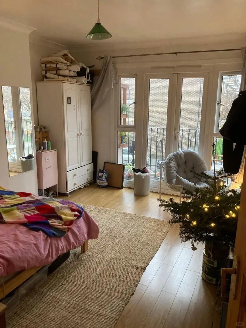 🙋爱丁堡蹲个便宜室友，带独卫