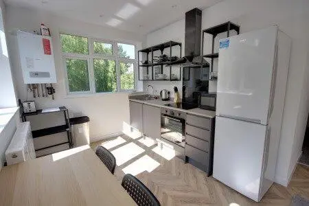 杜伦230多每周的2b2b转租