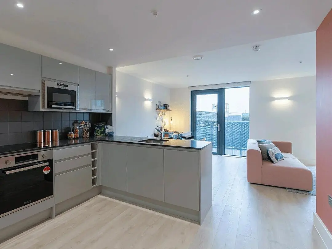 伦敦|面积40平起的1B户型的学生公寓😍