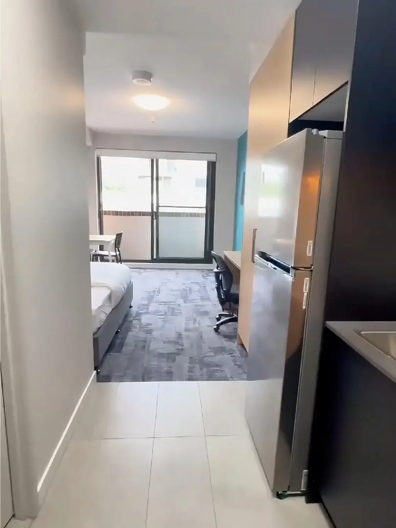 布里斯托City studio转租｜包bill带露台