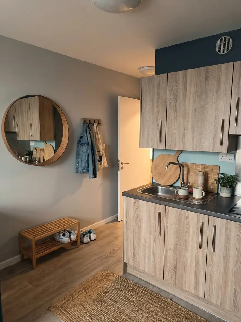 西倫敦漢默史密斯，地鐵口公寓轉租