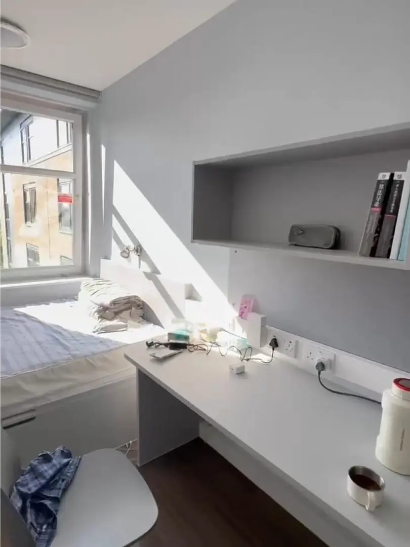 南安普顿超大Studio，独居党闭眼冲！