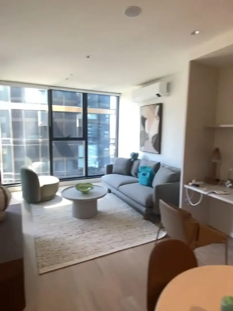 墨尔本Docklands核心区 带阳台1b1b 找租客