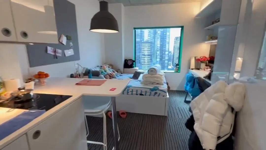 墨尔本｜敲温馨的studio，🚶到墨尔本大学