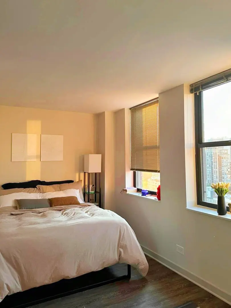 布里斯托穷鬼278pw闭眼拿下近校studio