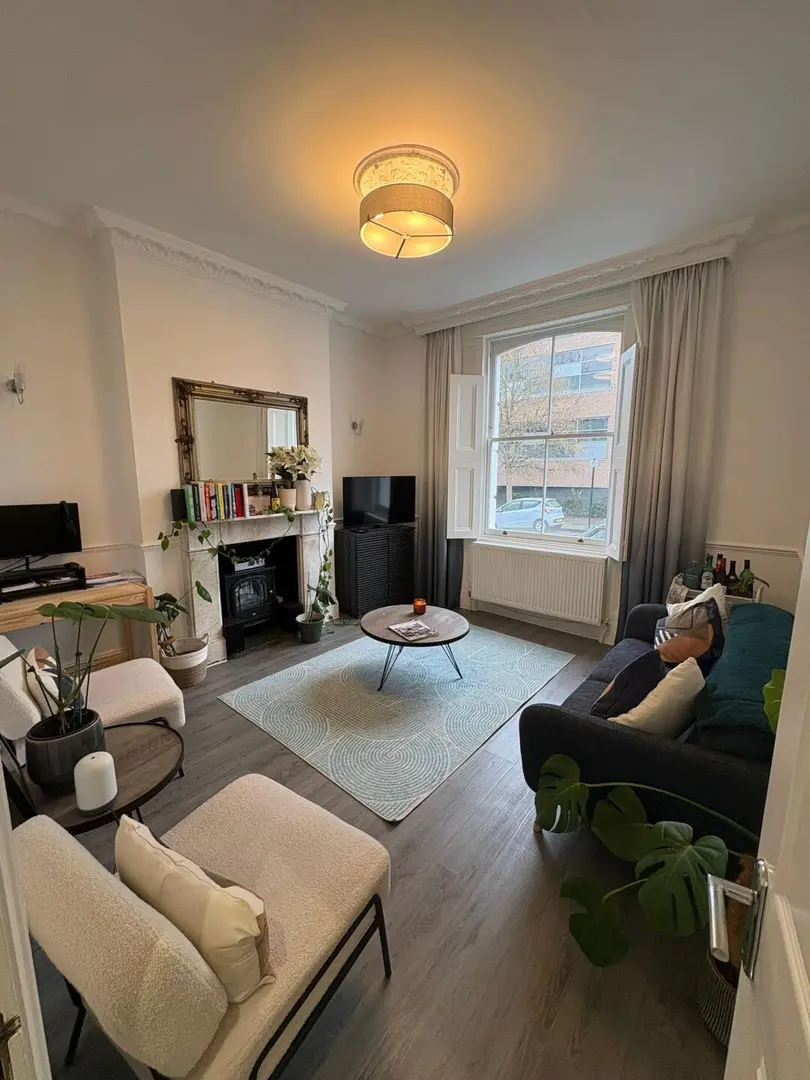 伦敦房东直➗2b2b丨300ppw找租客