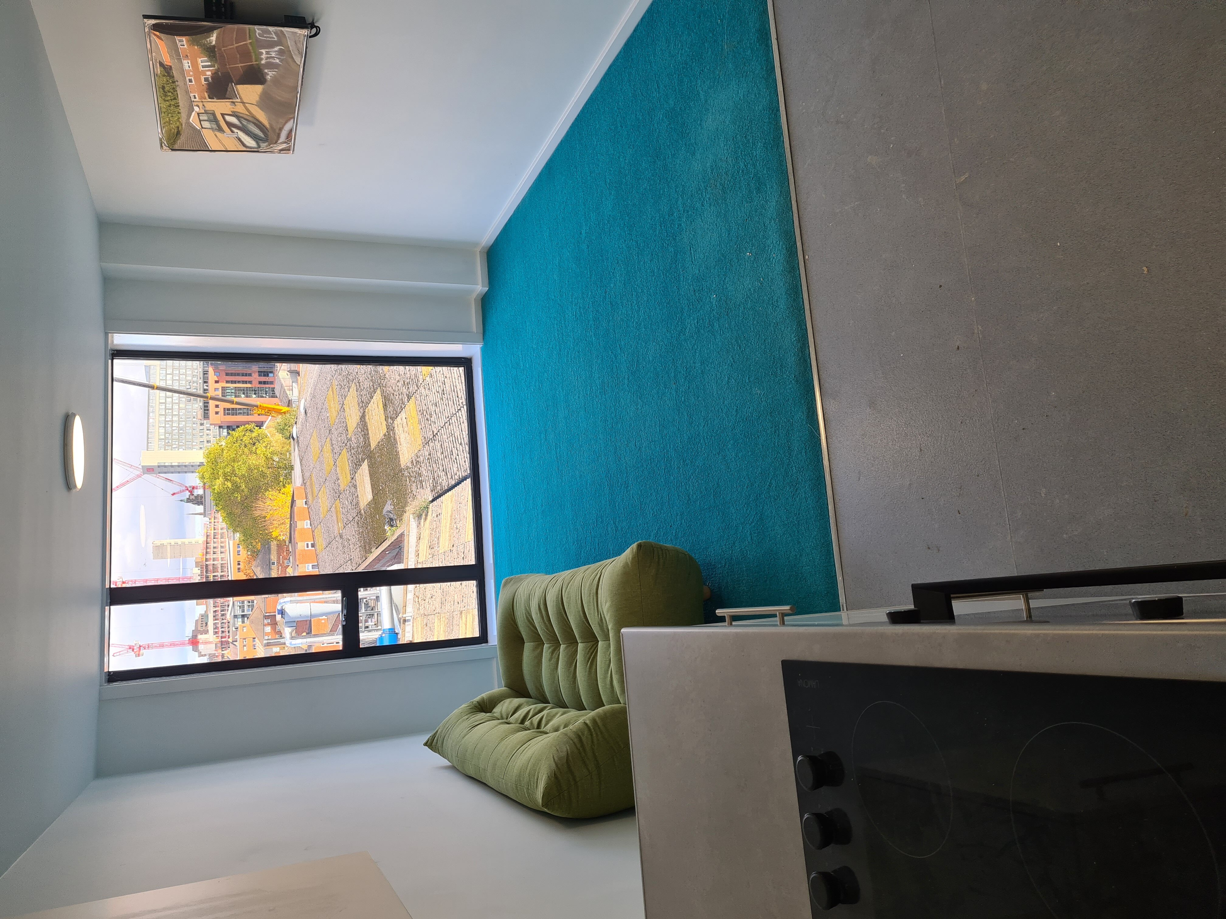 格拉斯哥大学公寓：寒气逼人的冬日校舍