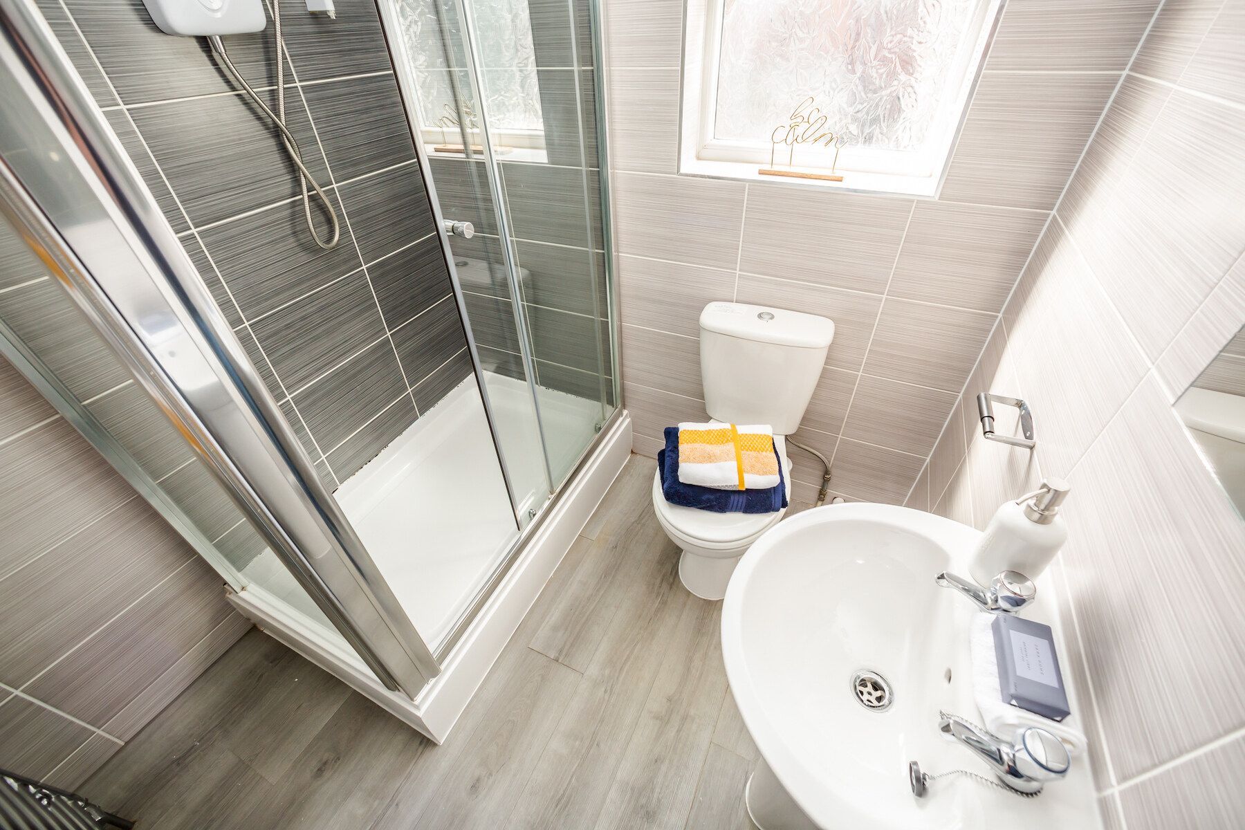 新加坡科廷大学学生公寓最新价格：探索学生宿舍的经济特点