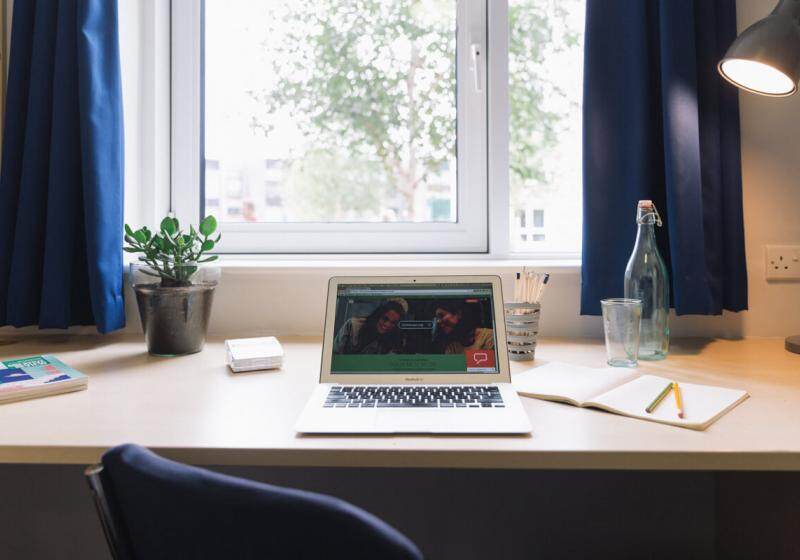 利物浦约翰摩尔大学相当于国内的什么大学?