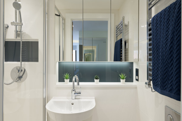 纽波特高中：培育未来的摇篮