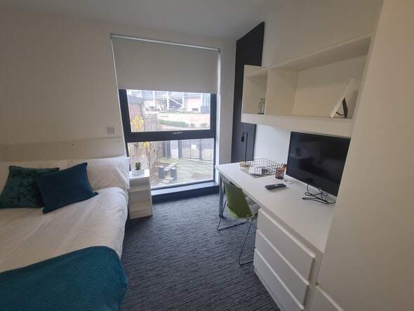 KCL和曼大国内认可度