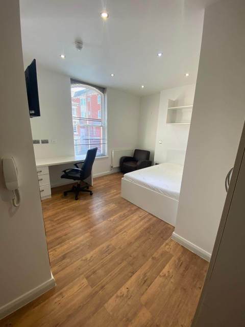 新加坡国立大学孟强：亚洲一流的学术殿堂