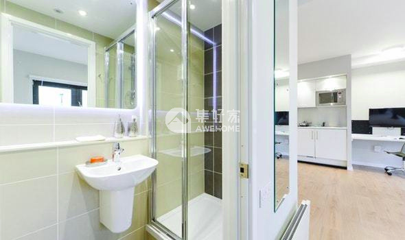 哈德斯菲尔德市:英国北部的宜居城市