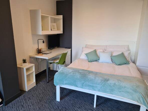 加州州立大學洛杉磯分校租房